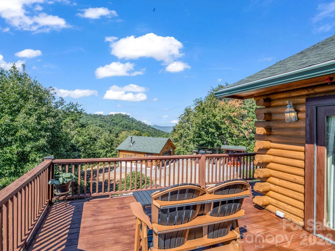 Photo of 762 Valley View Drive