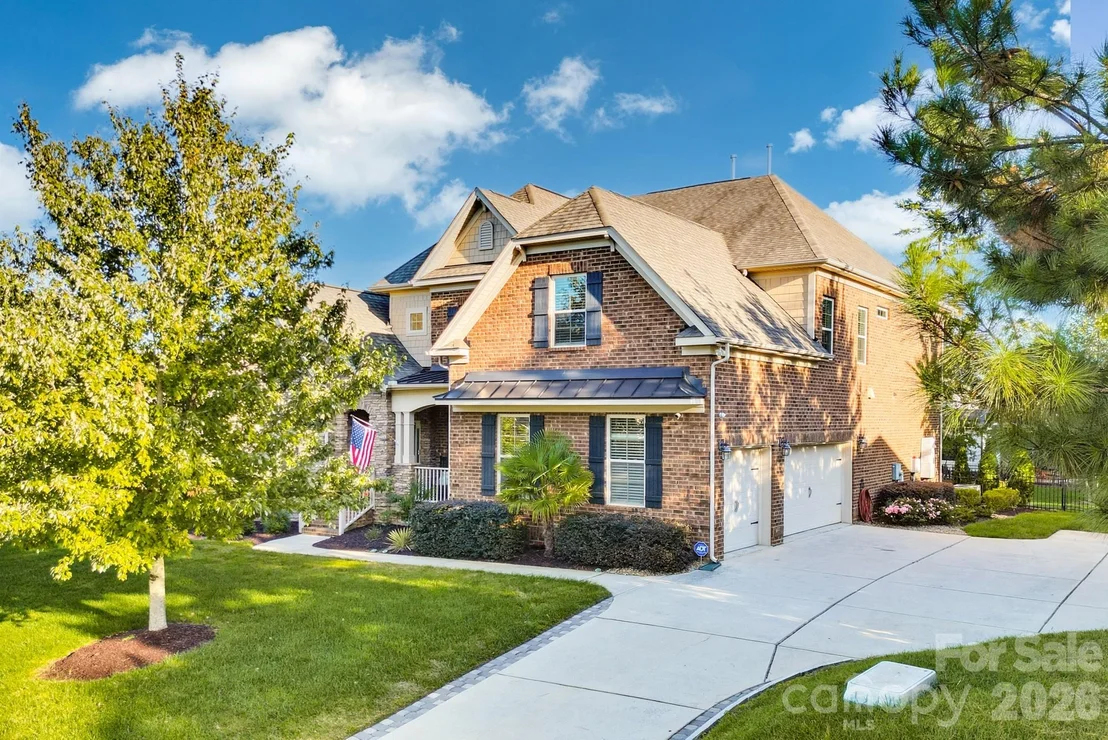 Photo of 3060 Feathers Drive