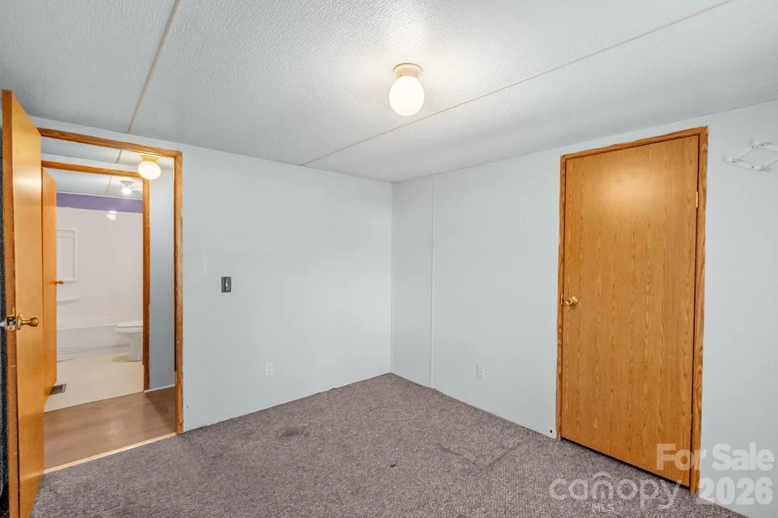 Photo of 185 Coot Sistare Road