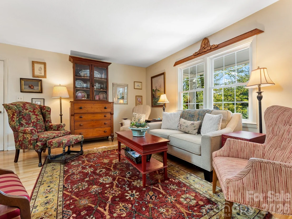 Photo of 51 Parkview Drive
