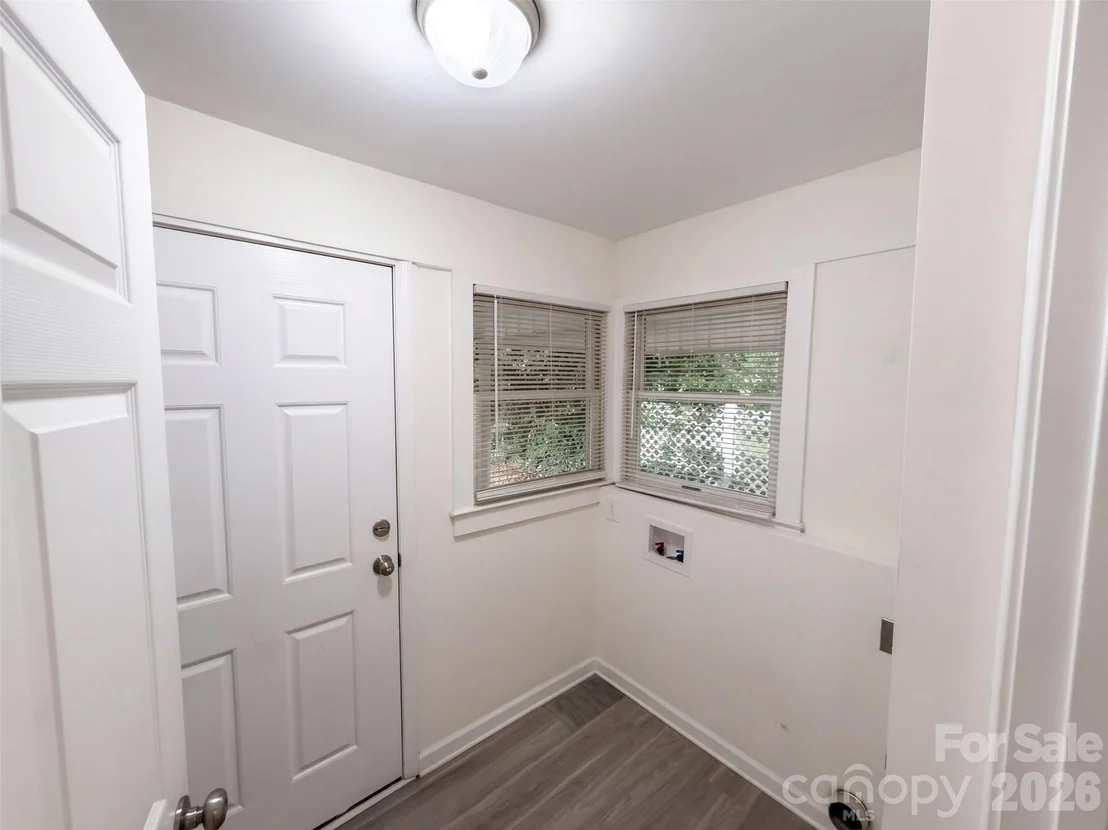 Photo of 199 Vance Drive NE