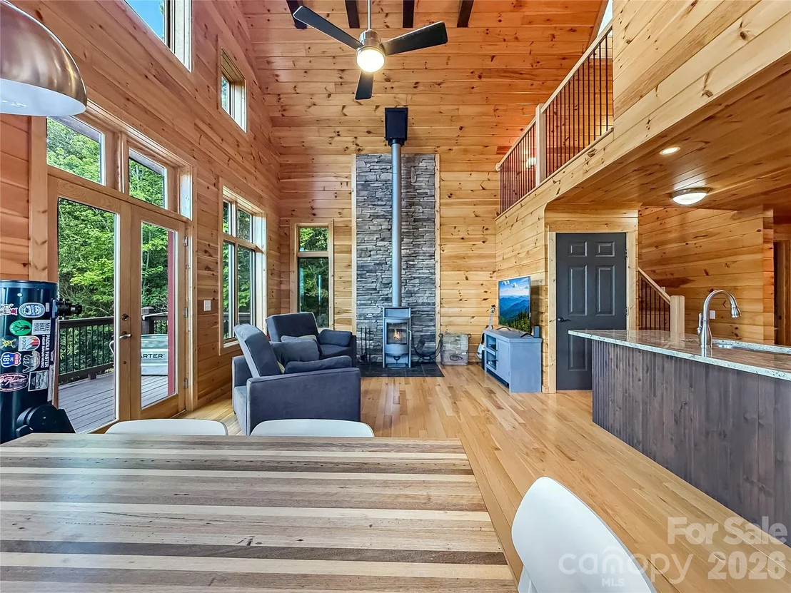 Photo of 6365 Julius Drive