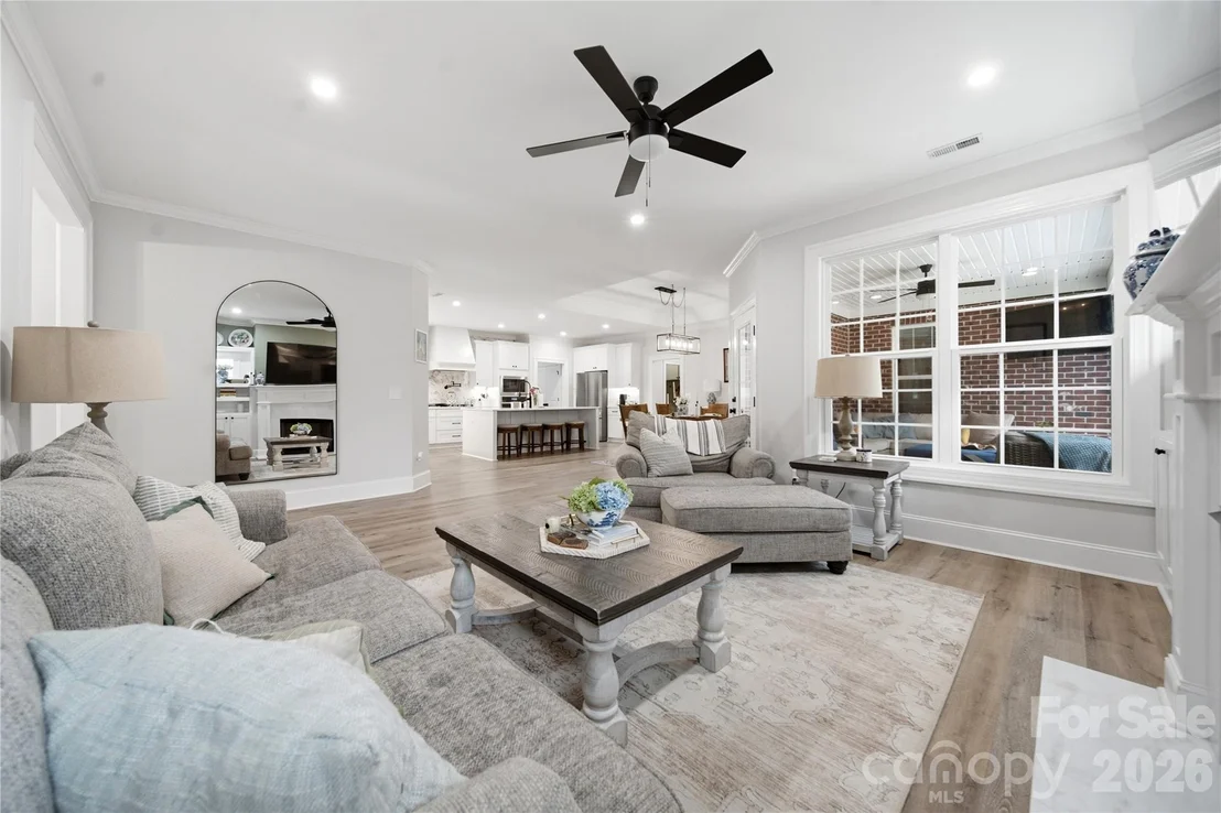 Photo of 531 Buckview Lane