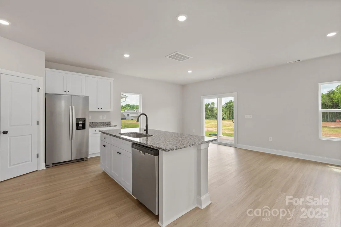 Photo of 3441 Robindale Drive