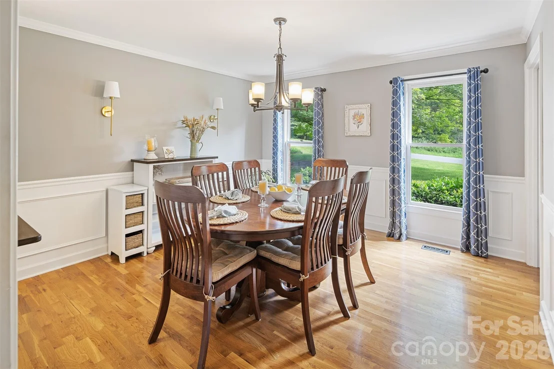 Photo of 1413 Windemere Lane