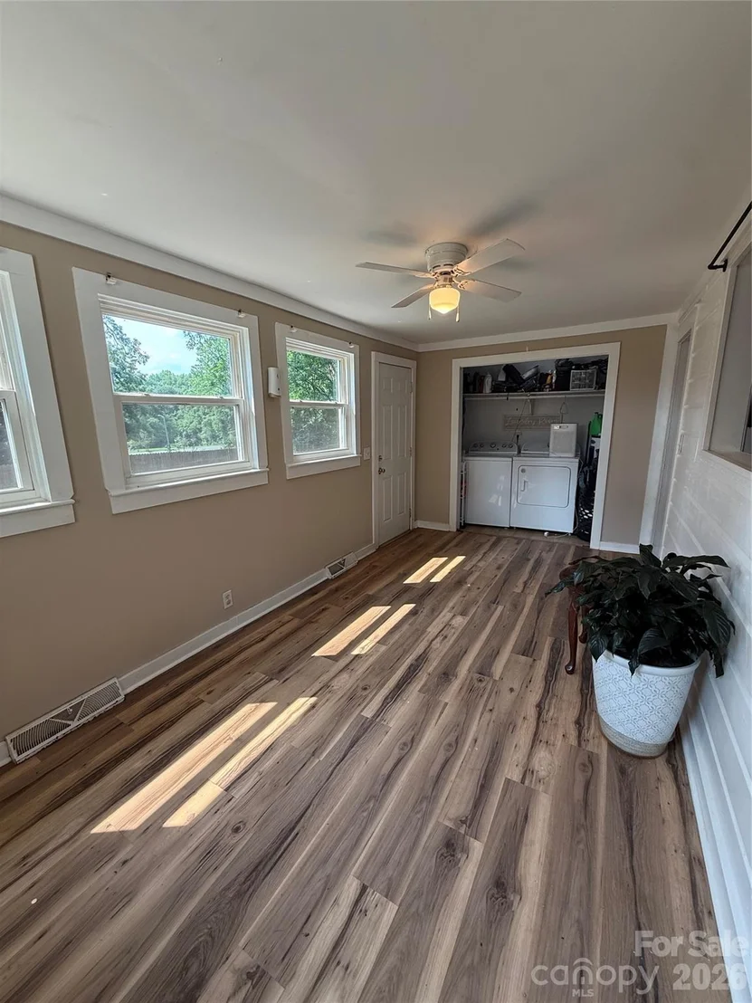 Photo of 1105 Fallston Road