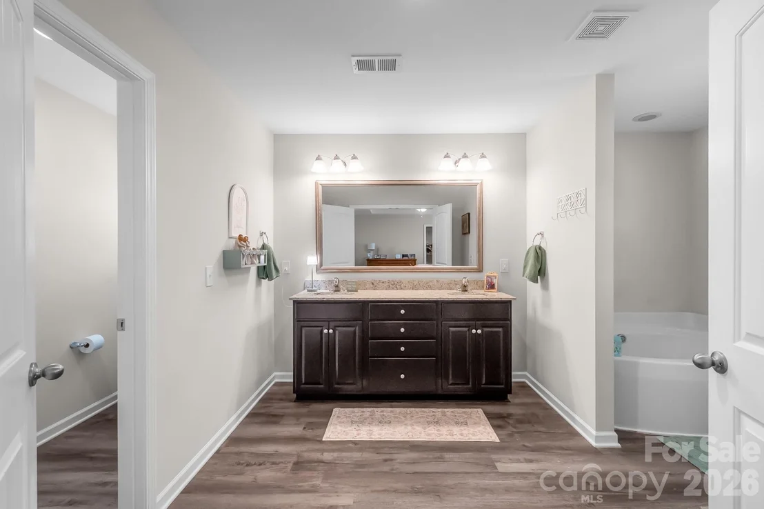 Photo of 45 Ridge Circle Drive