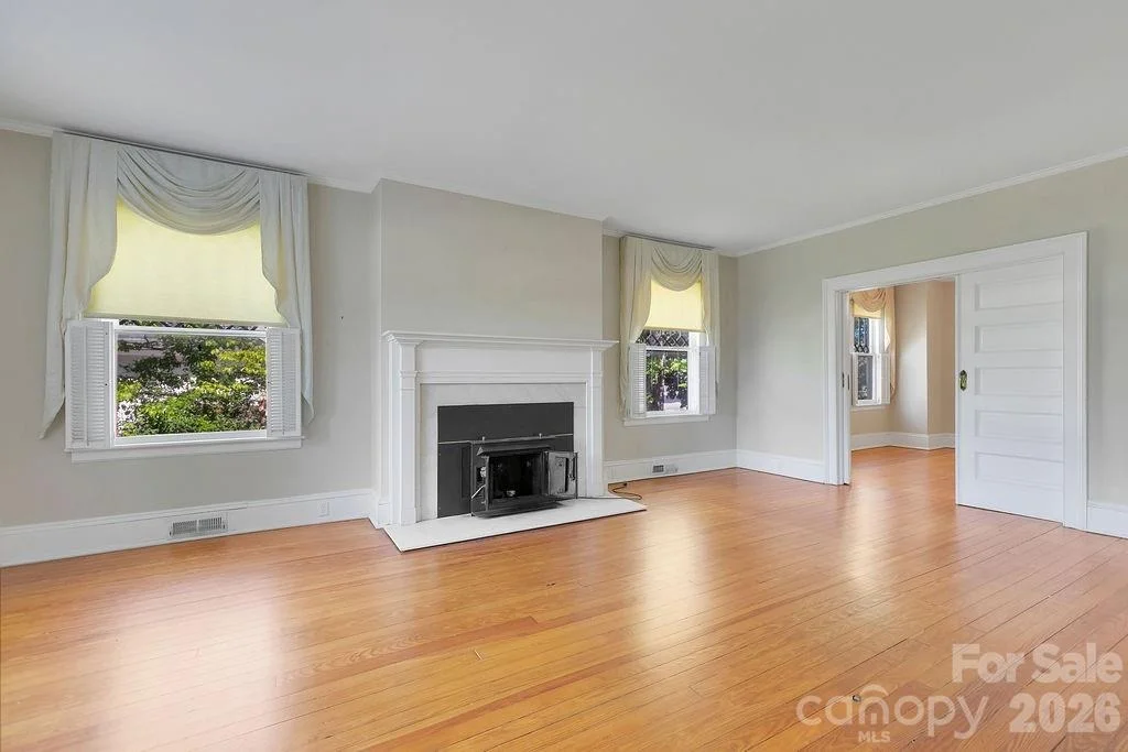Photo of 208 Probart Street