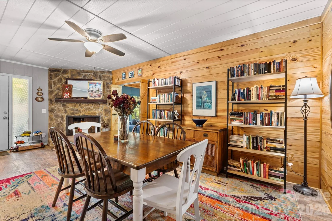 Photo of 180 Longview Road