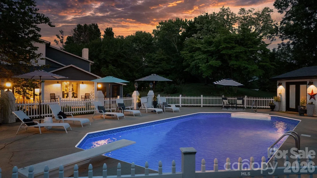 Photo of 1314 Shirebourn Drive