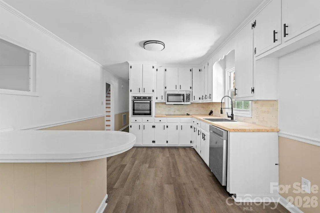 Photo of 755 Cumberland Circle