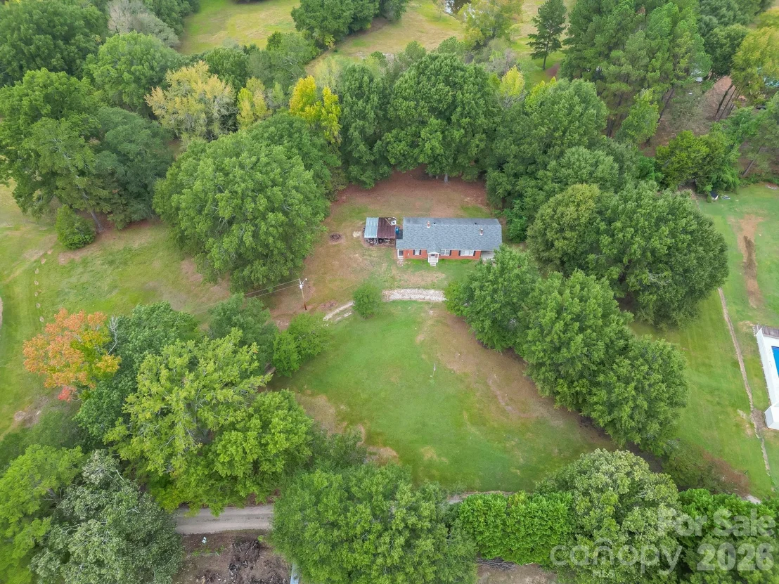 Photo of 1726 Denton Hill Road