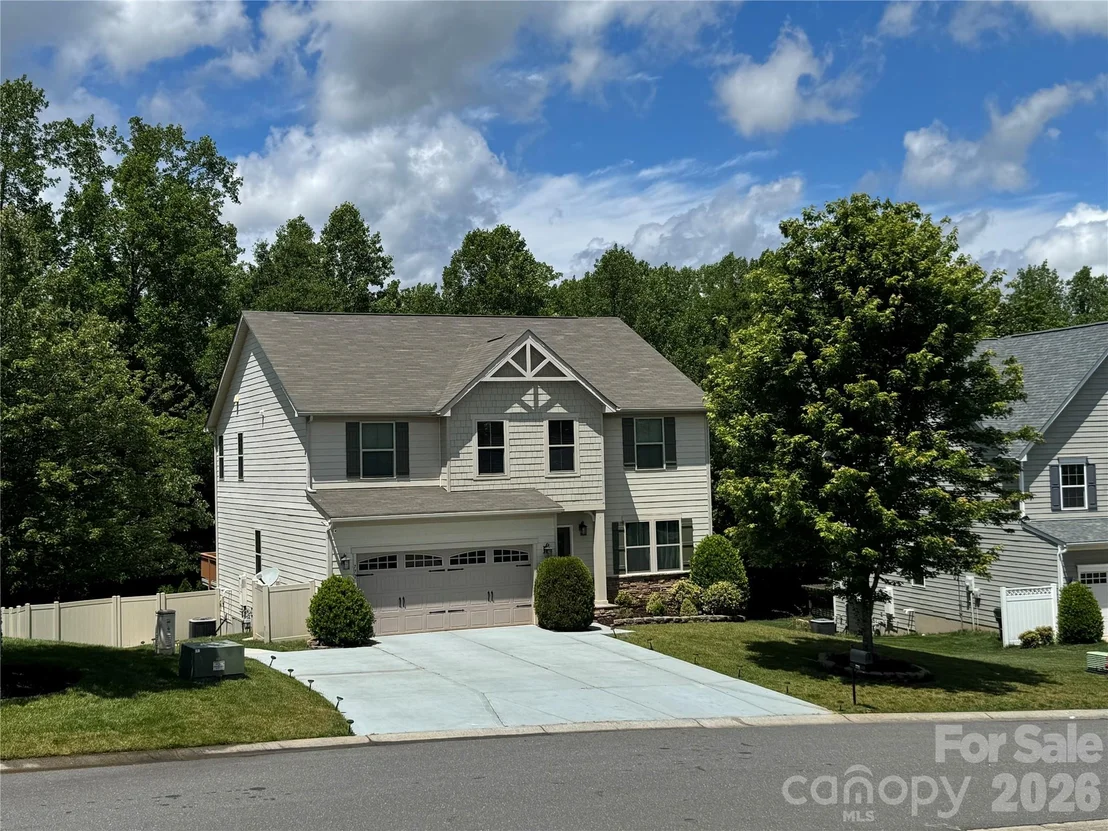 Photo of 772 Rosegate Drive