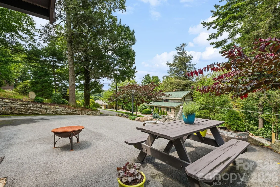 Photo of 168 Mountain View Drive