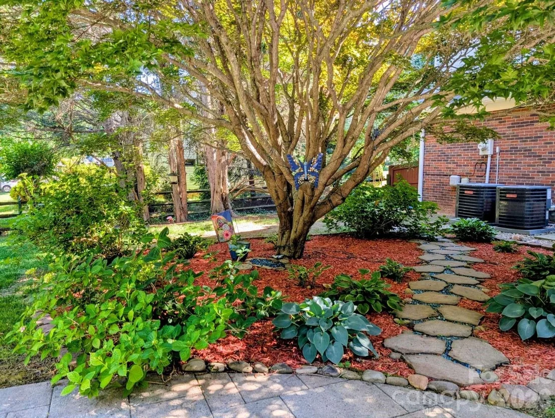 Photo of 19138 Brookgreen Garden Place