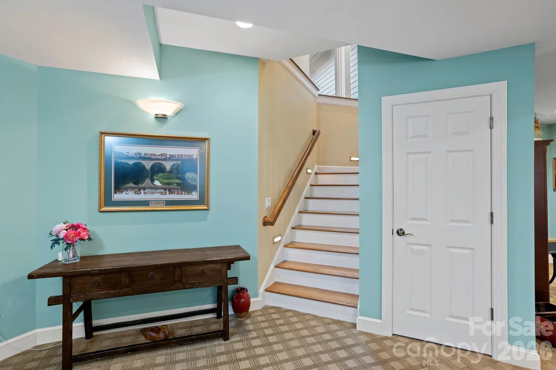 Photo of 175 Overlook Drive