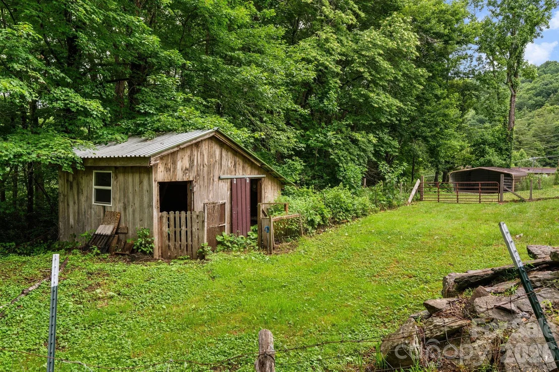 Photo of 633 Wilson Lane