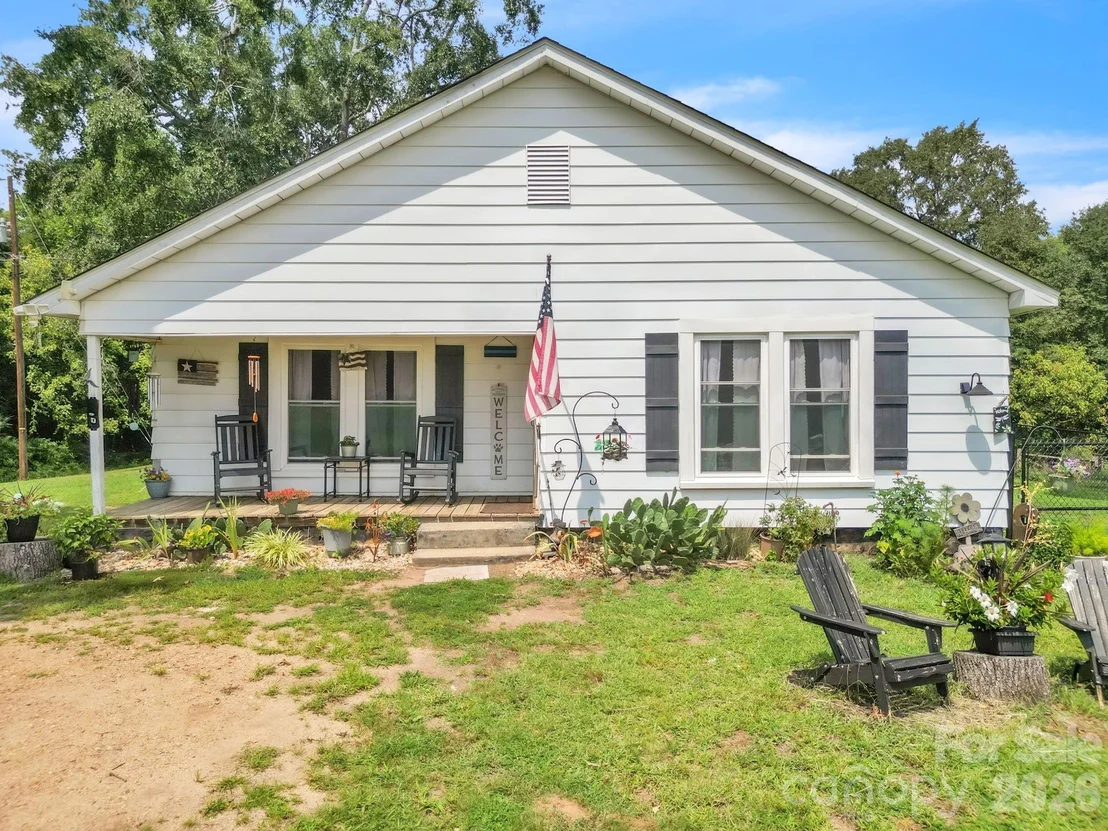 Photo of 140 Painter Road