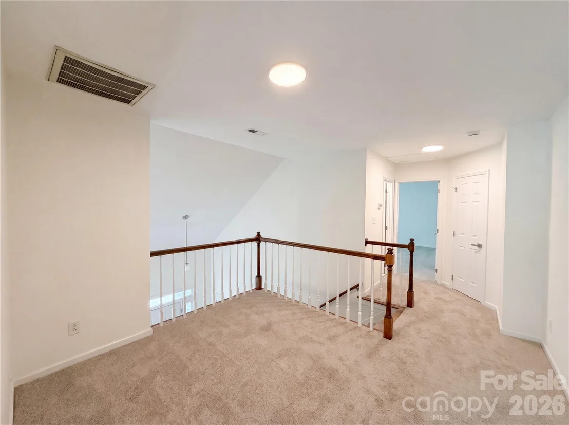 Photo of 5908 Bookbinders Lane