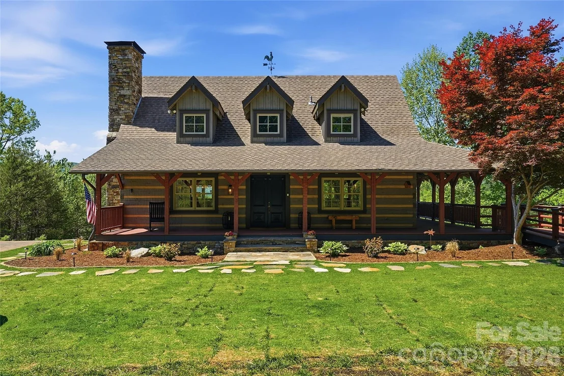 Photo of 723 N Highland Road