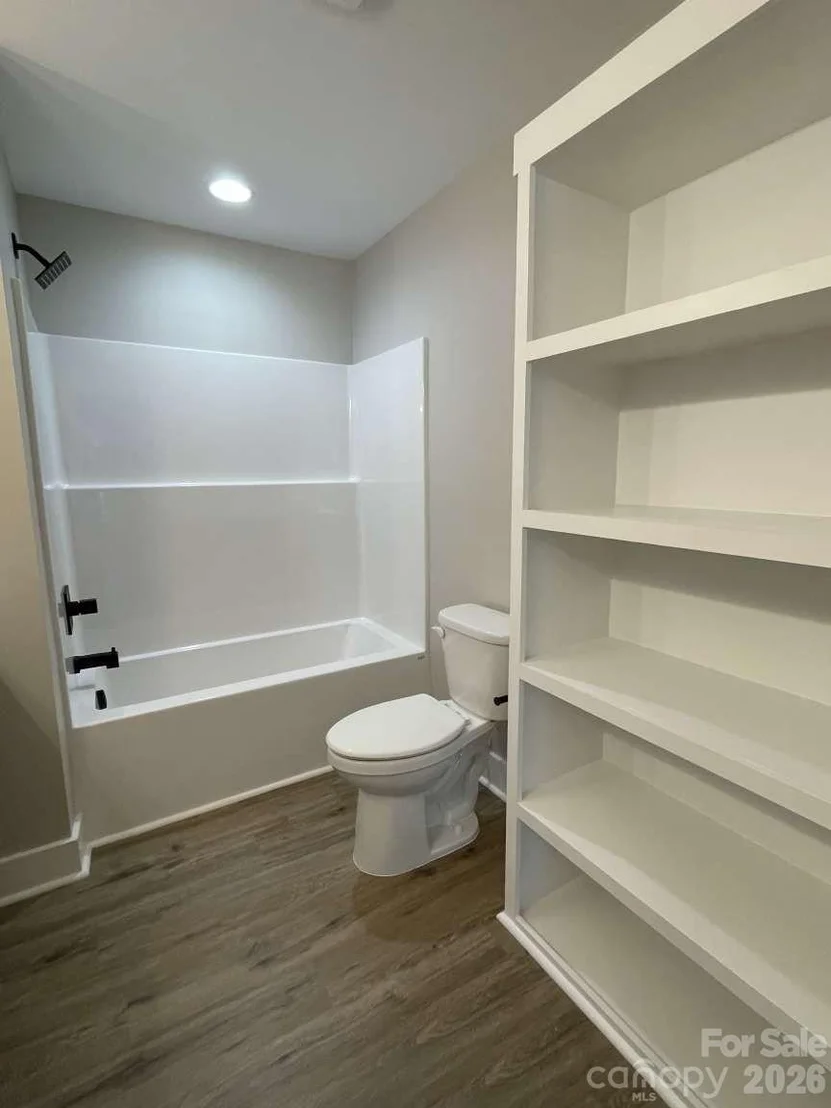 Photo of 120 Francis Drive