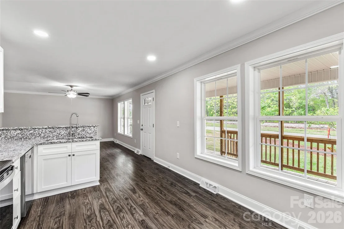 Photo of 2425 Kershaw Camden Highway