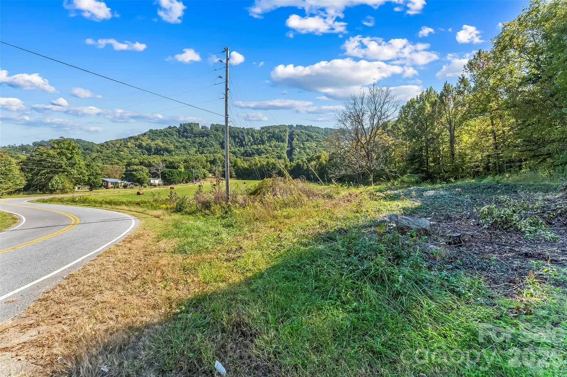 Photo of 5246 & 5623 Burkemont Road