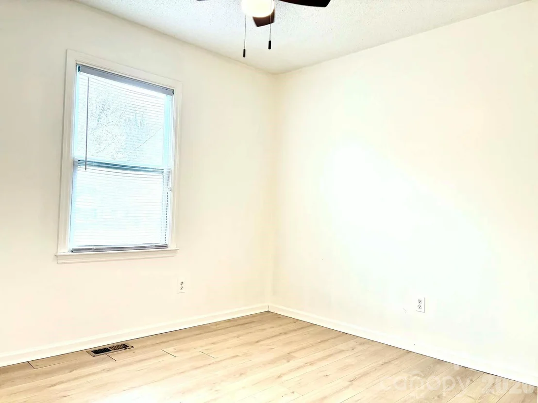 Photo of 2191 Pacer Road