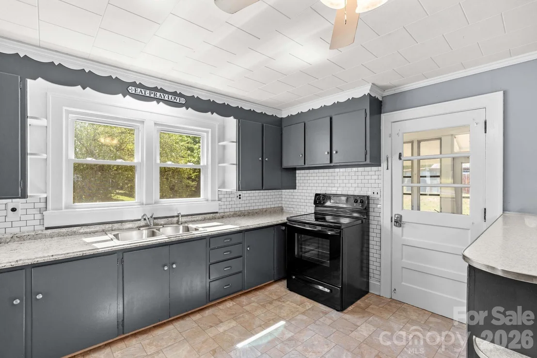 Photo of 3755 Bringle Ferry Road