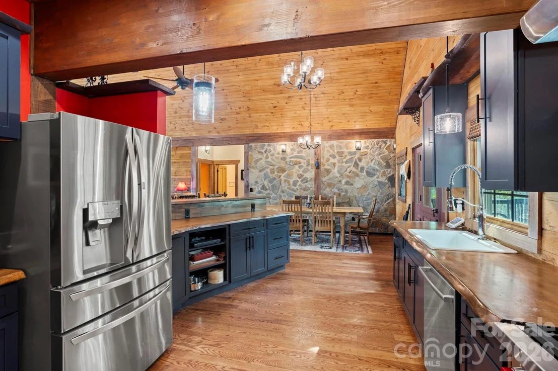 Photo of 2107 Miller Mountain Road