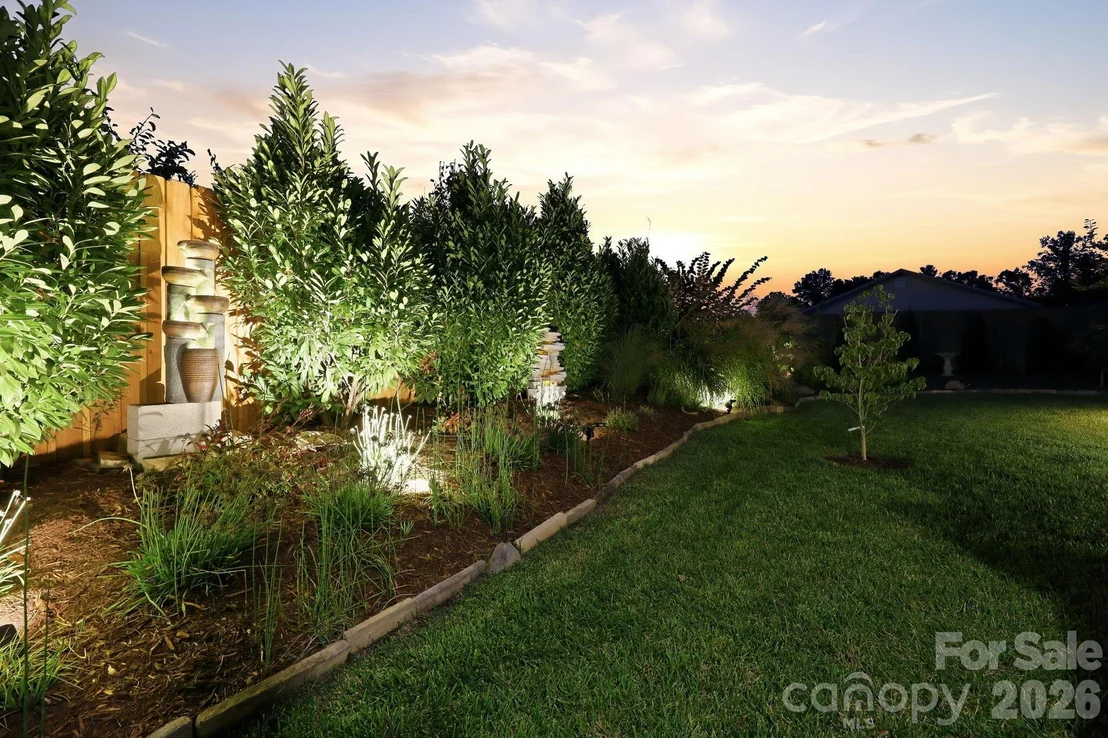 Photo of 112 Upper Grove Lane