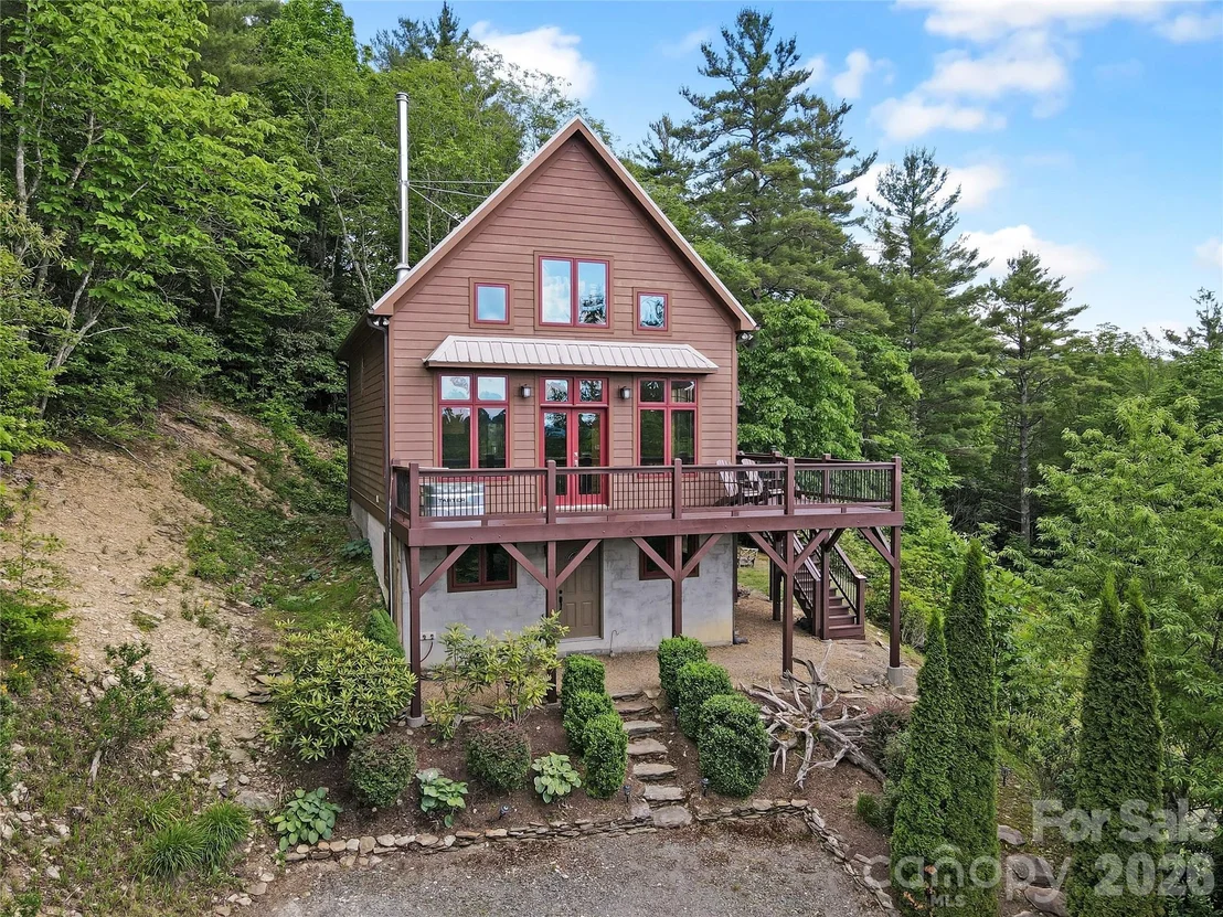 Photo of 6365 Julius Drive