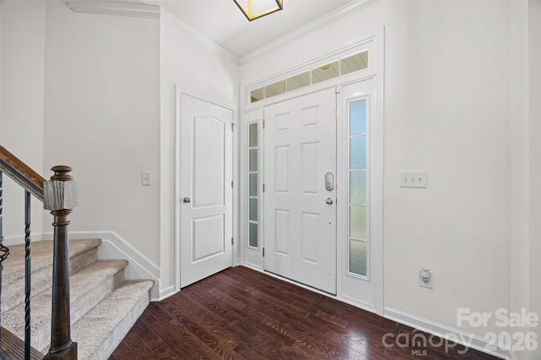 Photo of 406 Livingston Drive