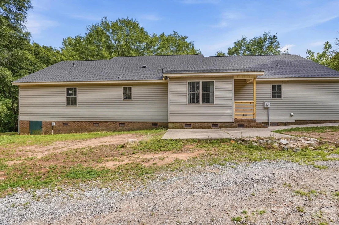Photo of 1739 Westbrook Road