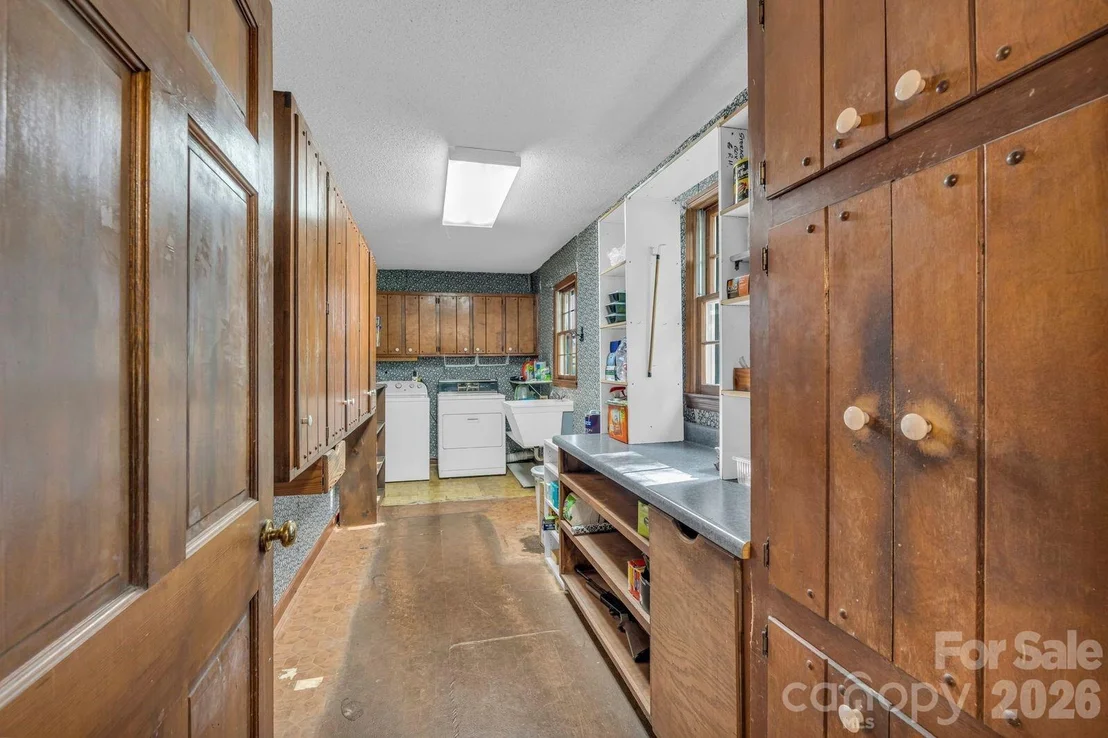 Photo of 244 Chapman Road
