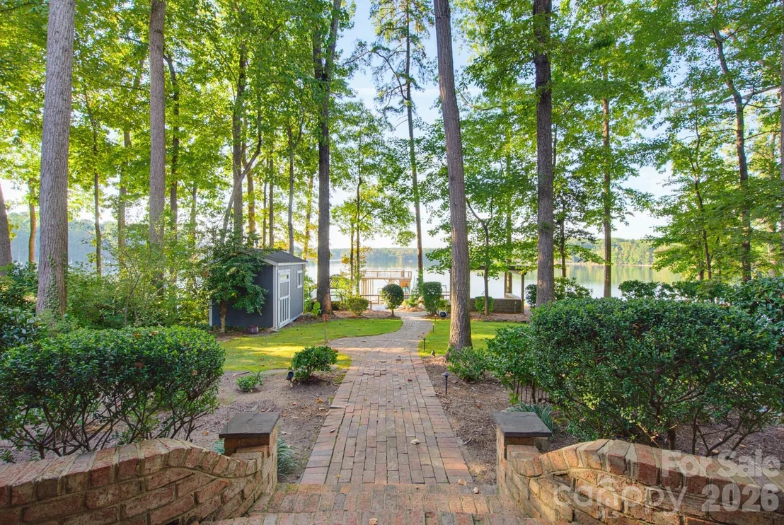 Photo of 5401 Mountain Point Lane