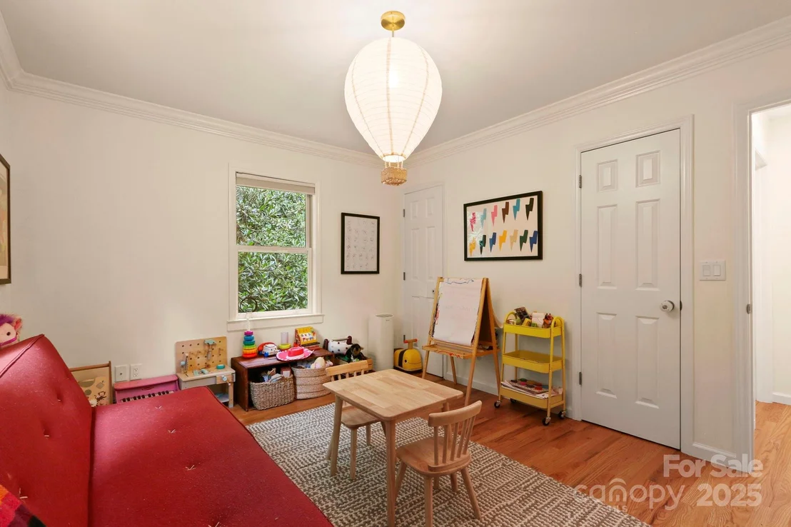 Photo of 127 Boulder Lane