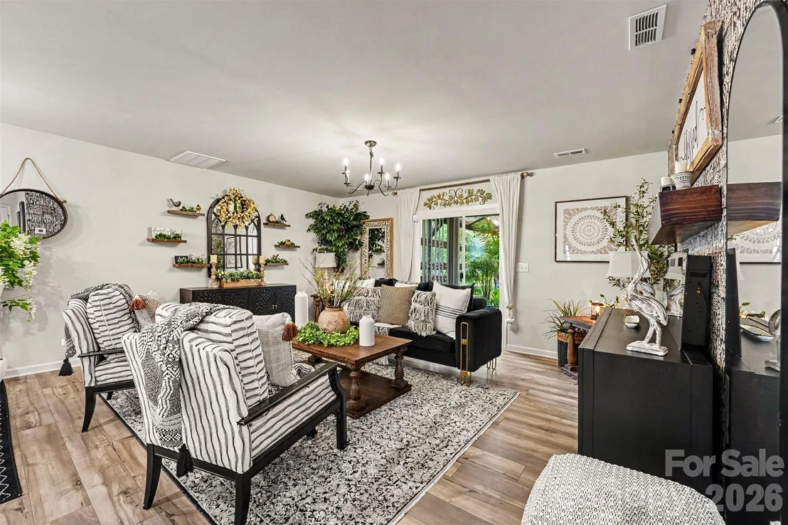 Photo of 2509 Trollinger Drive