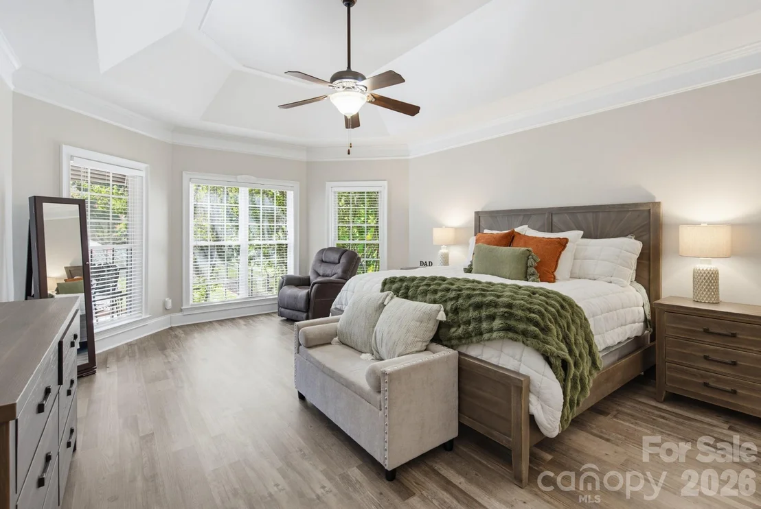 Photo of 1177 Springlake Road