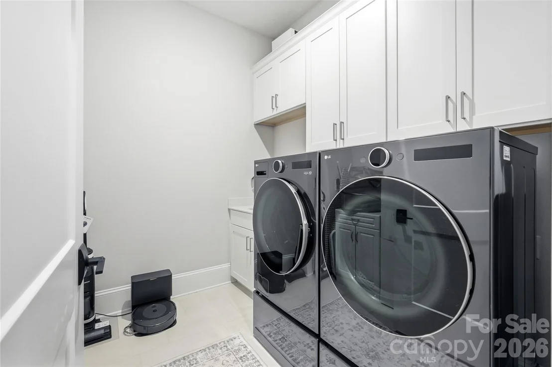 Photo of 1318 Pomar Circle