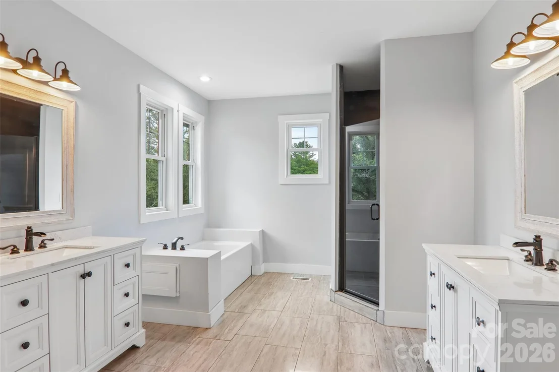 Photo of 157 Allen Drive