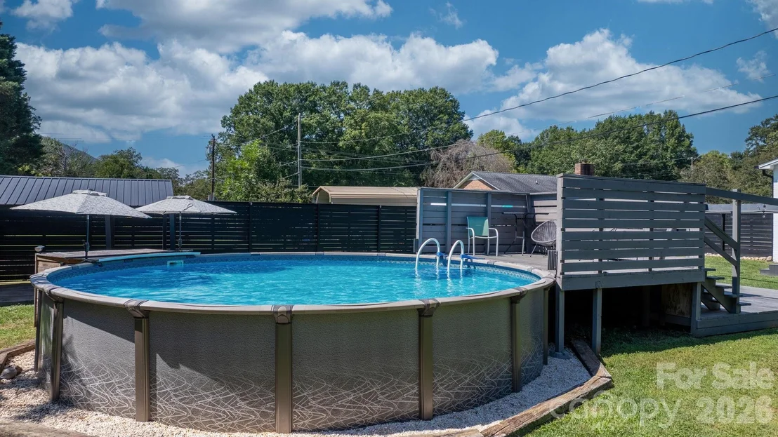 Photo of 5795 Valley Field Road