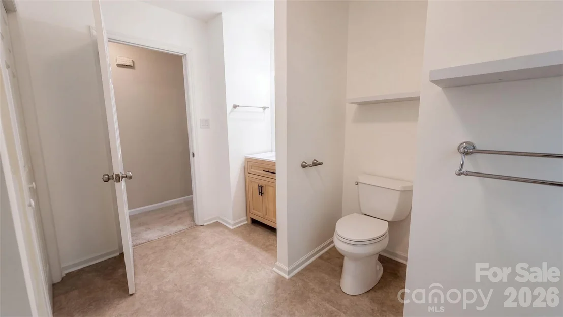 Photo of 2500 Jacobs Road