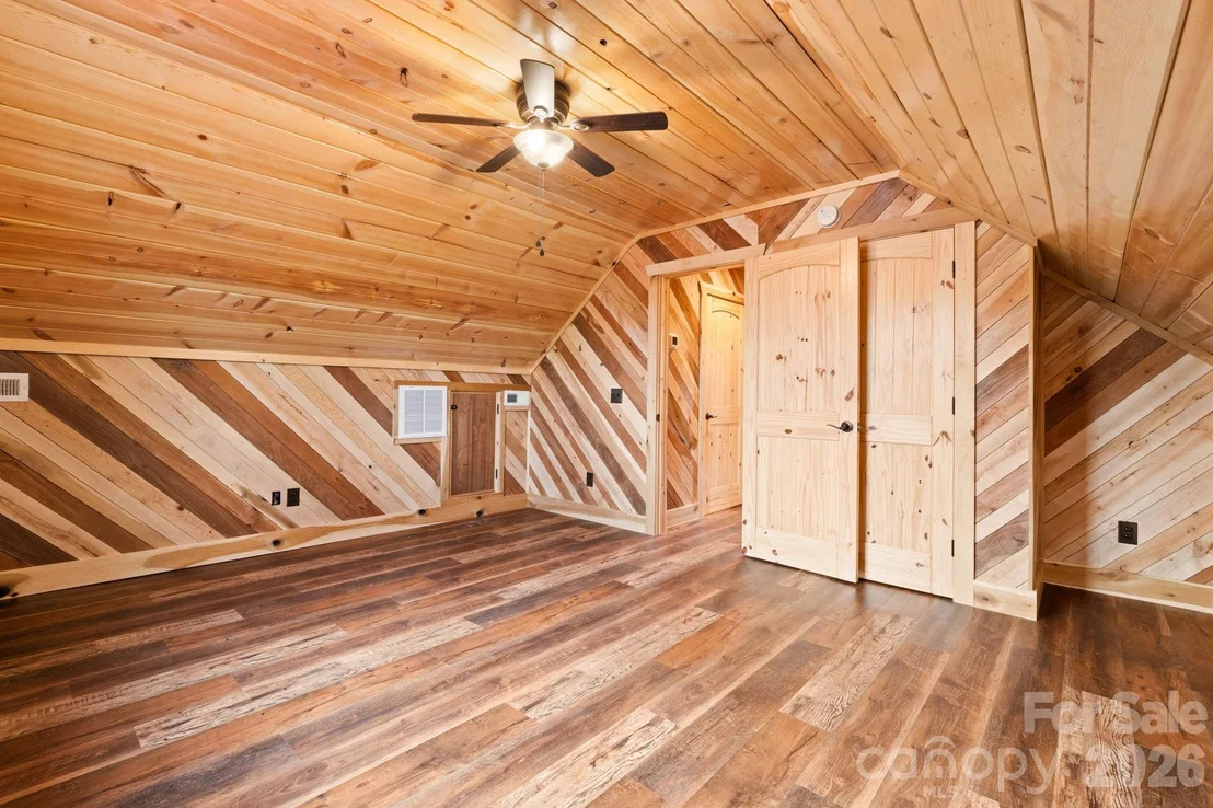 Photo of 449 Hampton Ridge Road
