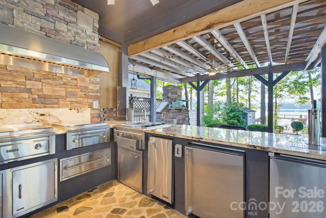 Photo of 5401 Mountain Point Lane