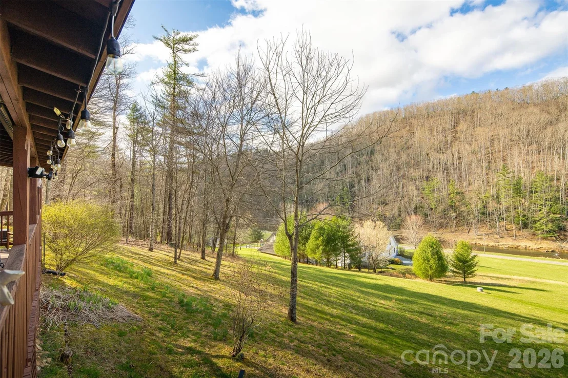 Photo of 2408 Todd Railroad Grade Road