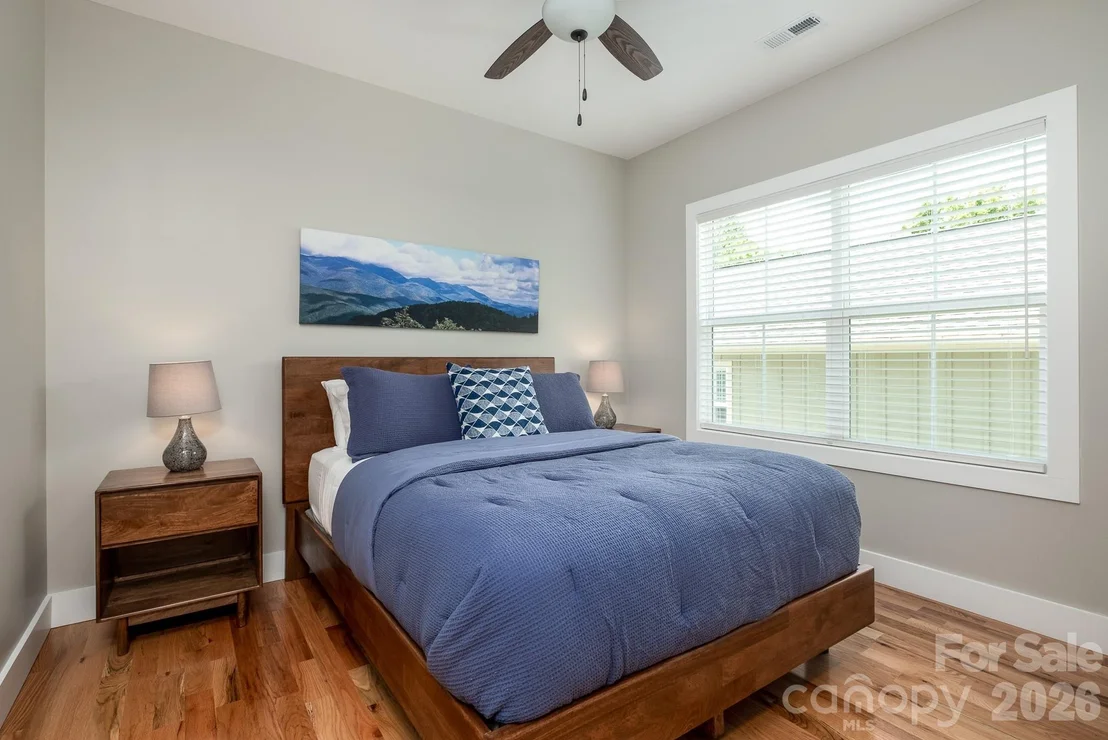 Photo of 131 Mills Avenue