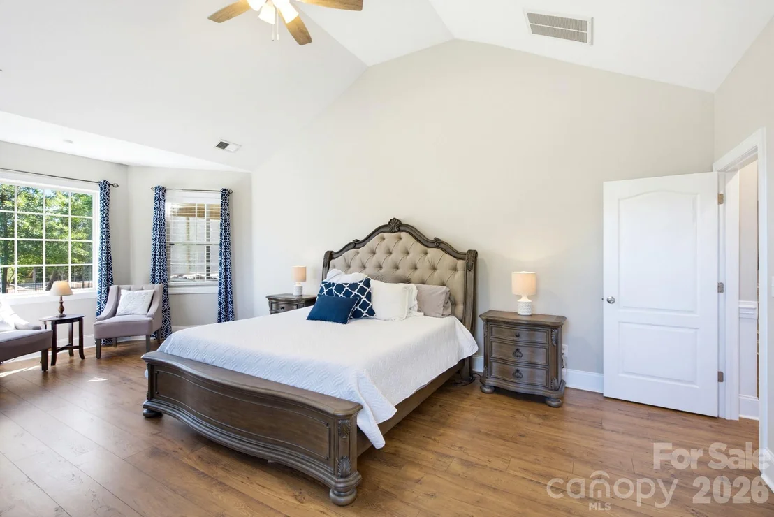 Photo of 3060 Feathers Drive