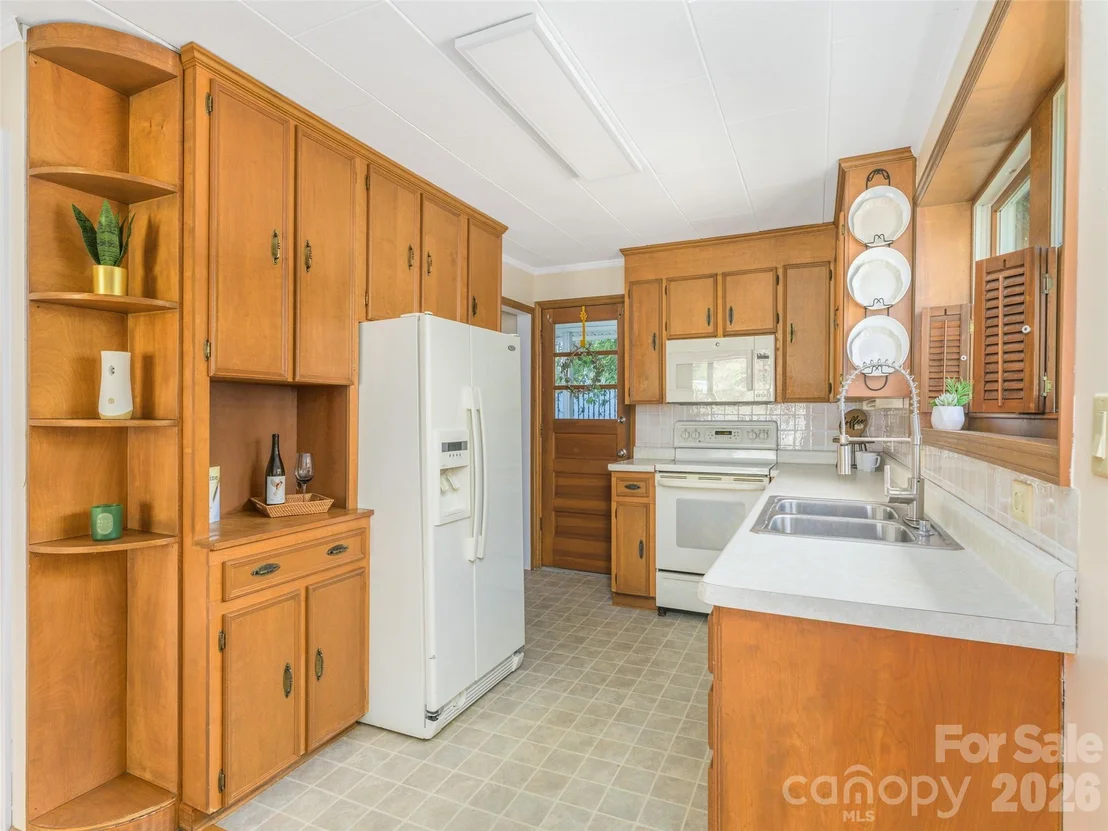 Photo of 135 Patton Avenue