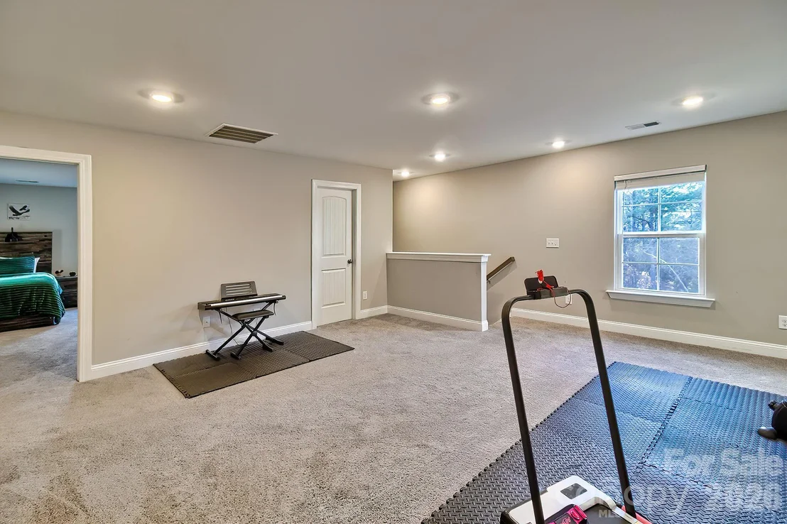 Photo of 4922 Bethune Road